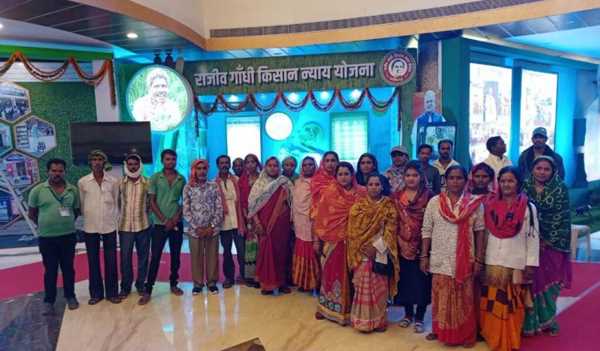 श्री धन्वंतरी जेनेरिक मेडिकल स्टोर और मुख्यमंत्री शहरी स्लम स्वास्थ्य योजना की सराहना